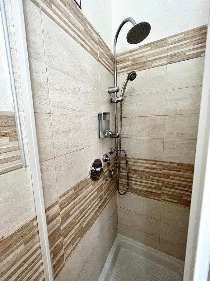 Ca Del Vins - Studio Flat In La Spezia Luaran gambar